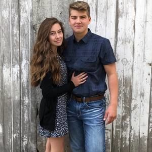 Meet your Posher, Michaela